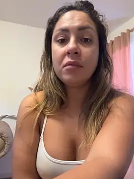 leona-david online show from April 2026 02:48:02 PM