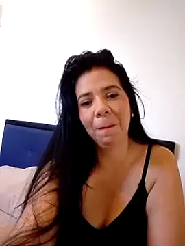 Victoria42 online show from March 2026 01:39:01 PM