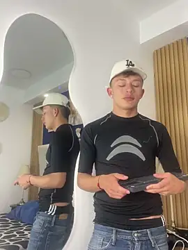 Snapshot of Dark_Nico chatting on February 2026 04:43:02 AM Dark Nico online show from February 2026 04:43:02 AM