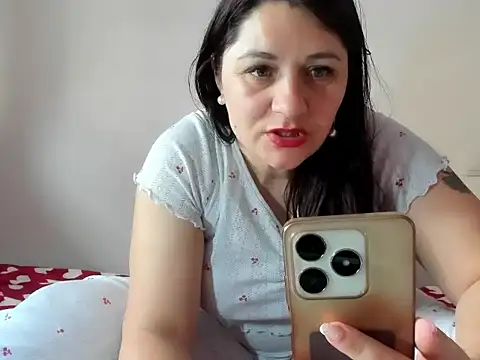 EVELYNA88 online show from February 2026 11:39:01 AM