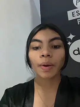 Snapshot of eimmy__skinny chatting on May 2026 11:01:04 PM eimmy skinny online show from May 2026 11:01:04 PM