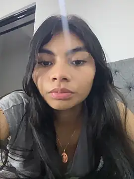 Snapshot of eimmy__skinny chatting on May 2026 11:11:01 PM eimmy skinny online show from May 2026 11:11:01 PM