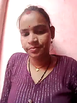 Snapshot of BIG_KRISHMA_NENA chatting on April 2026 11:28:01 AM BIG KRISHMA NENA online show from April 2026 11:28:01 AM