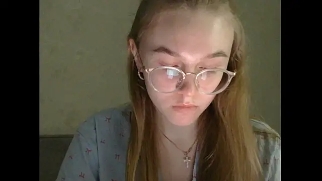 Snapshot of melissashineee chatting on February 2026 01:42:01 PM melissashineee online show from February 2026 01:42:01 PM