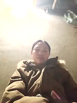 Snapshot of Pretty_girl_2 chatting on February 2026 03:20:01 PM Pretty girl 2 online show from February 2026 03:20:01 PM