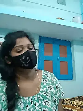Snapshot of Beautiful_ely chatting on July 2026 11:20:02 PM Beautiful ely online show from July 2026 11:20:02 PM