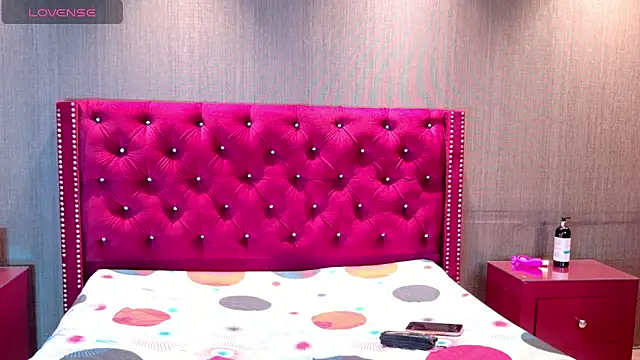 Kinsleybrown online show from February 2026 04:27:02 PM