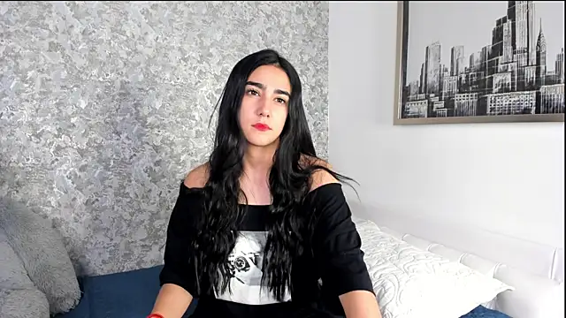 Snapshot of Anika_H chatting on April 2026 12:02:01 PM Anika H online show from April 2026 12:02:01 PM