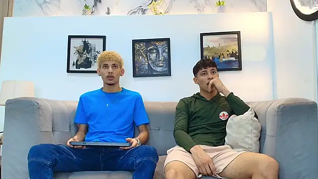 Snapshot of YOUNG_BOYS_HELL chatting on May 2026 01:36:02 AM YOUNG BOYS HELL online show from May 2026 01:36:02 AM