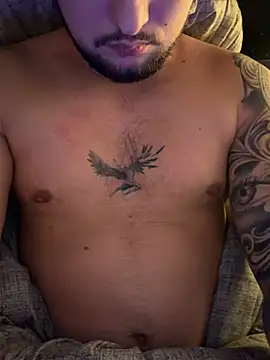 Snapshot of derallerechte001 chatting on February 2026 11:11:02 PM derallerechte001 online show from February 2026 11:11:02 PM