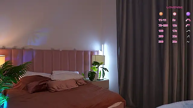 Lina Loon online show from March 2026 11:25:01 AM