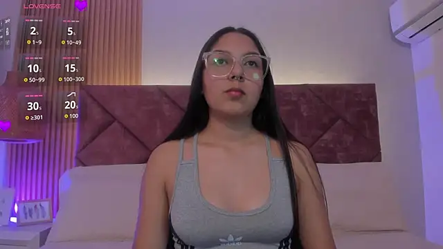Snapshot of Miss_Lexy_ chatting on May 2026 08:15:01 PM Miss Lexy online show from May 2026 08:15:01 PM