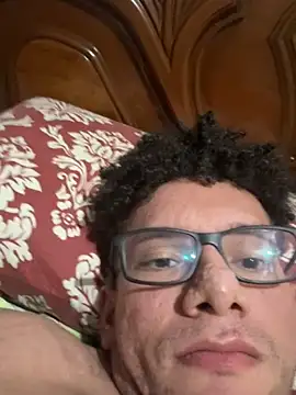 Valentinacouple online show from June 2026 04:34:01 AM