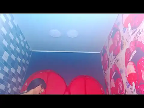 charlottxjuless online show from February 2026 02:27:02 PM