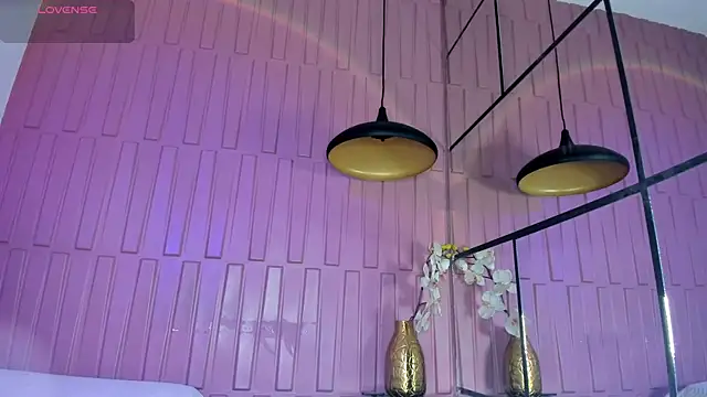 Snapshot of Nani_Roman chatting on February 2026 12:28:01 PM Nani Roman online show from February 2026 12:28:01 PM