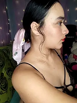 kloe-Dubois online show from March 2026 03:18:02 AM