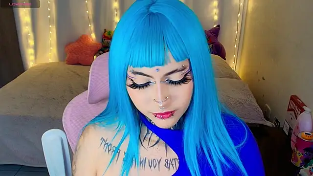 maliciaXpoison online show from June 2026 06:52:02 AM