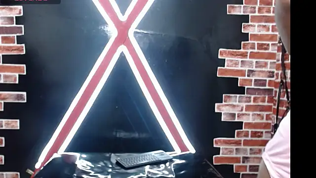 Snapshot of raven_robin_ chatting on February 2026 02:51:01 AM raven robin online show from February 2026 02:51:01 AM