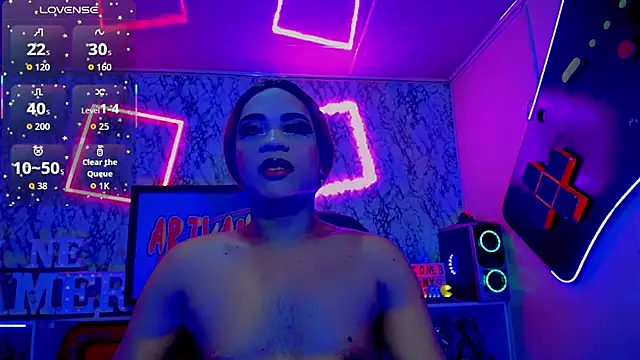 cristal villael  online show from February 2026 11:44:01 AM