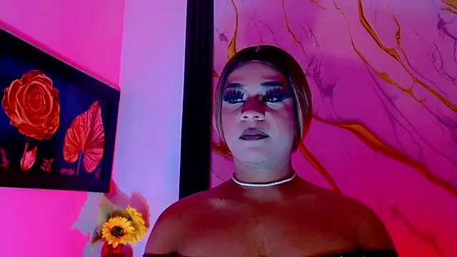 cristal villael  online show from March 2026 07:19:01 PM