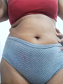 Queen Saara online show from March 2026 06:19:01 AM