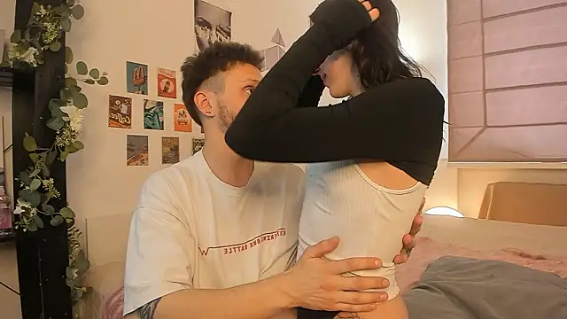 Snapshot of TogetherMode chatting on February 2026 12:34:02 PM TogetherMode online show from February 2026 12:34:02 PM