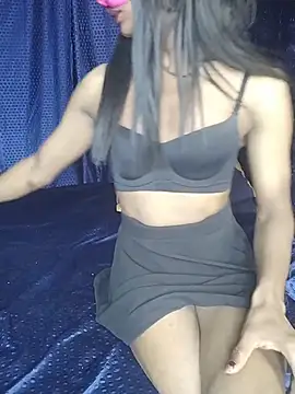 TRANSY WITH GIRL online show from April 2026 07:45:01 PM