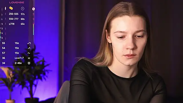 Snapshot of Vanessa__Lui chatting on February 2026 03:30:01 PM Vanessa Lui online show from February 2026 03:30:01 PM