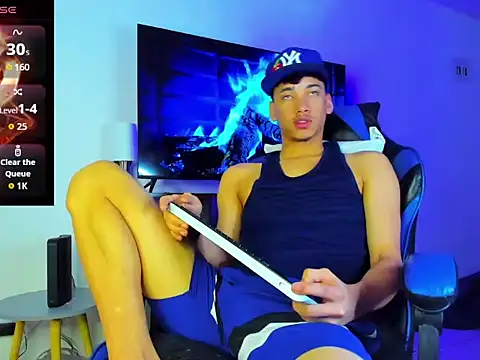 Lyam Russo online show from March 2026 08:42:02 AM