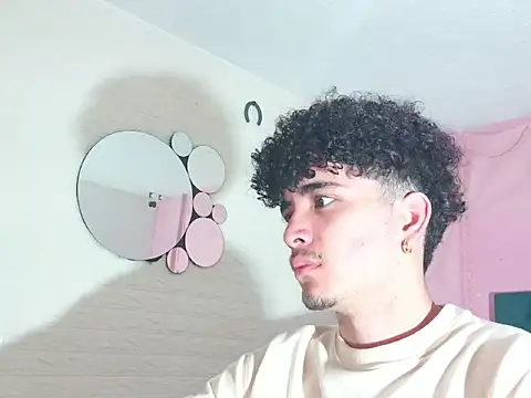 albell hot  online show from February 2026 02:06:01 PM