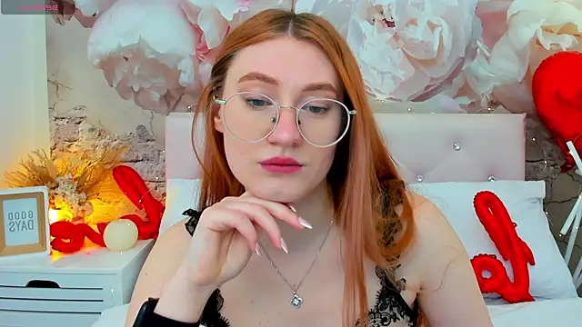 TinaHarp online show from March 2026 06:18:01 AM