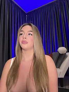 SelenneDreams online show from February 2026 05:02:01 PM