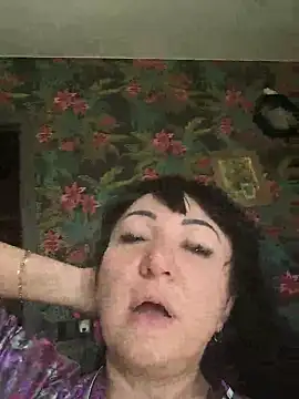 Snapshot of SusanLaNiceX chatting on June 2026 11:05:01 AM SusanLaNiceX online show from June 2026 11:05:01 AM