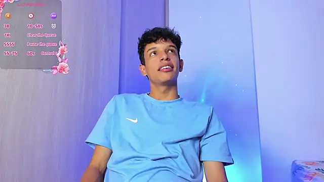 Maxfrost1 online show from April 2026 03:18:01 AM