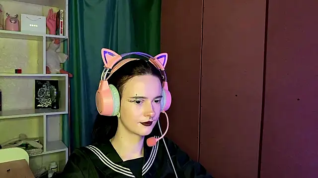 MabelDefina online show from March 2026 11:06:01 AM