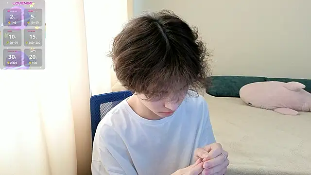 Snapshot of _LukaHayes_ chatting on February 2026 11:09:02 AM LukaHayes online show from February 2026 11:09:02 AM