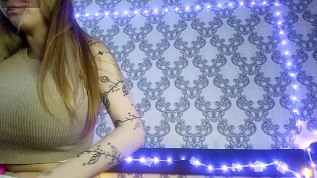 VictoriaDeese online show from March 2026 04:06:01 AM