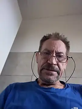 Costy601 online show from April 2026 01:16:01 PM