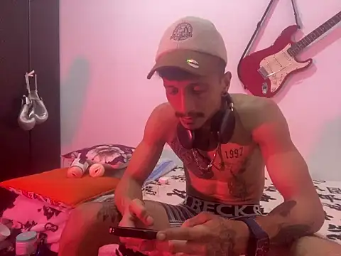 Andreyssantos online show from February 2026 01:14:02 AM