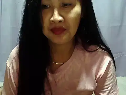 Snapshot of Sh1nbae22 chatting on June 2026 02:33:01 PM Sh1nbae22 online show from June 2026 02:33:01 PM