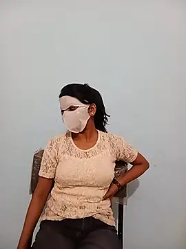 Taniyasingh69 online show from April 2026 07:22:01 AM