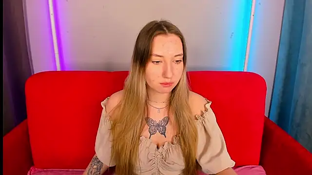 Snapshot of JollyBlondy chatting on February 2026 01:28:02 AM JollyBlondy online show from February 2026 01:28:02 AM