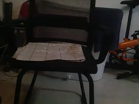 Snapshot of cxyz_222 chatting on May 2026 12:01:01 PM cxyz 222 online show from May 2026 12:01:01 PM
