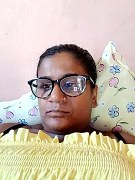 indianstrawberrylips4u online show from February 2026 09:32:02 AM