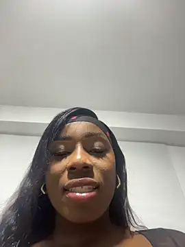 Snapshot of ZarahFerreira chatting on February 2026 10:30:02 PM ZarahFerreira online show from February 2026 10:30:02 PM