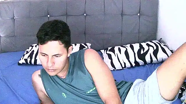 19daniboy online show from May 2026 09:44:02 PM