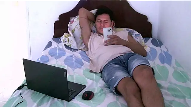 19daniboy online show from May 2026 04:59:02 PM