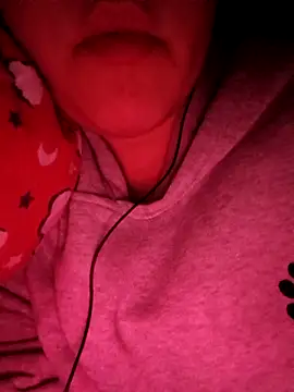 lolycutey online show from February 2026 05:03:01 PM