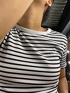 cloe taylor  25 online show from February 2026 01:10:01 PM