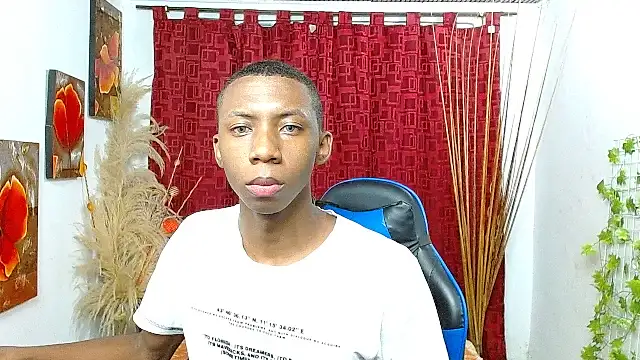 milo018 online show from March 2026 08:59:02 AM